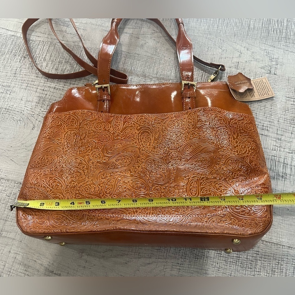 American Genius Leather Handbag w/ Removable Shoulder Strap, Tooled Paisley - Picture 7 of 15